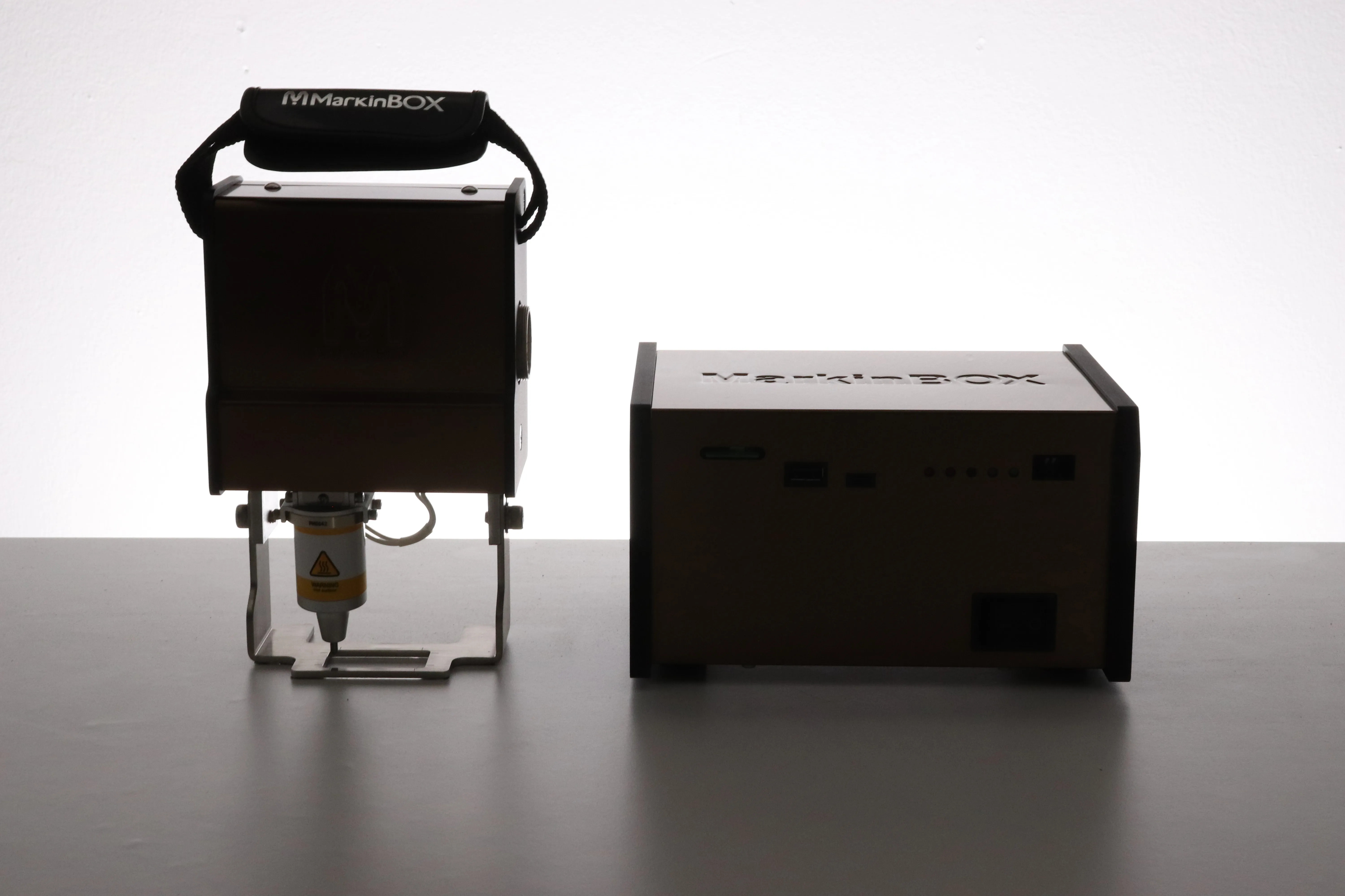 Máquina de Gravação Elétrica MarkinBOX